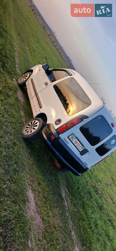 Мінівен Renault Kangoo 2002 в Львові