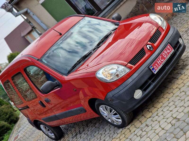Минивэн Renault Kangoo 2003 в 