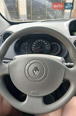 Минивэн Renault Kangoo 2010 в 