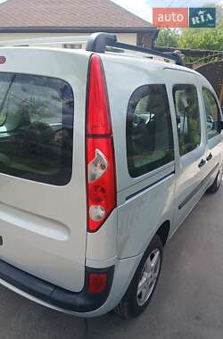 Минивэн Renault Kangoo 2010 в 