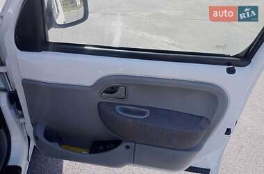 Минивэн Renault Kangoo 2006 в 