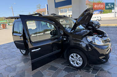 Мінівен Renault Kangoo 2015 в 
