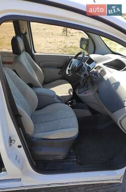 Минивэн Renault Kangoo 2010 в 