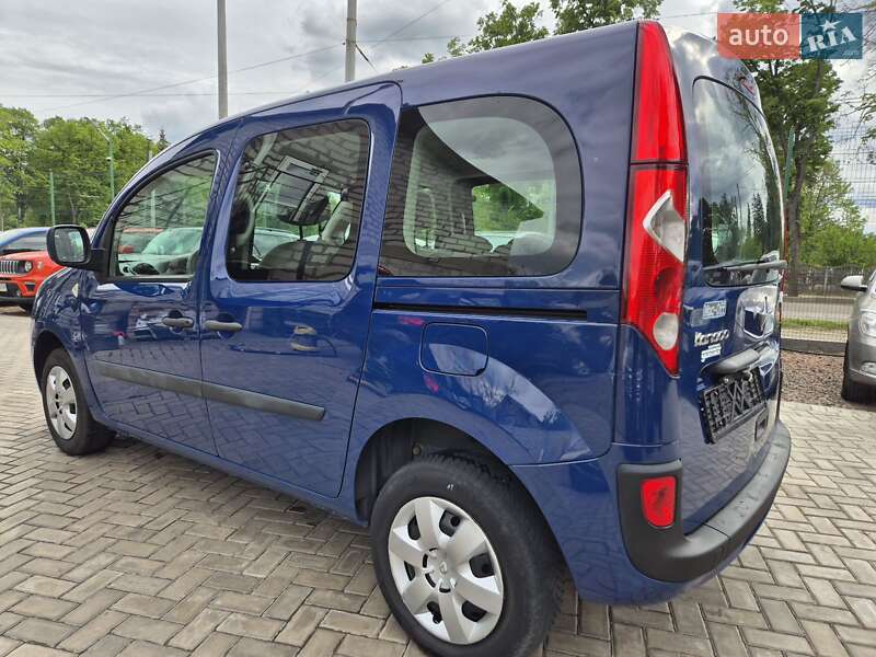 Мінівен Renault Kangoo 2010 в Сумах
