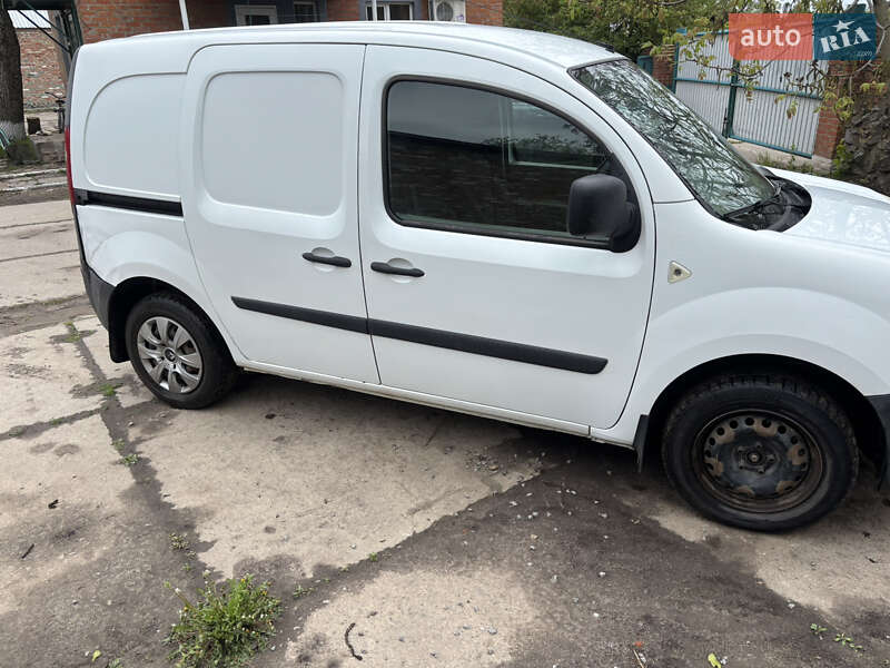 Грузовой фургон Renault Kangoo 2011 в Ахтырке