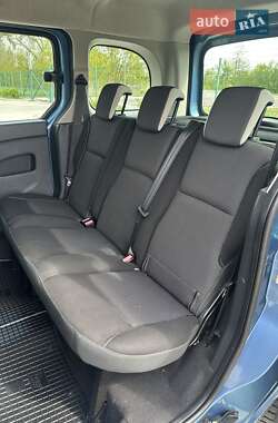 Минивэн Renault Kangoo 2013 в 