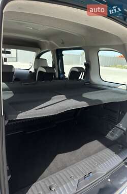 Минивэн Renault Kangoo 2013 в 