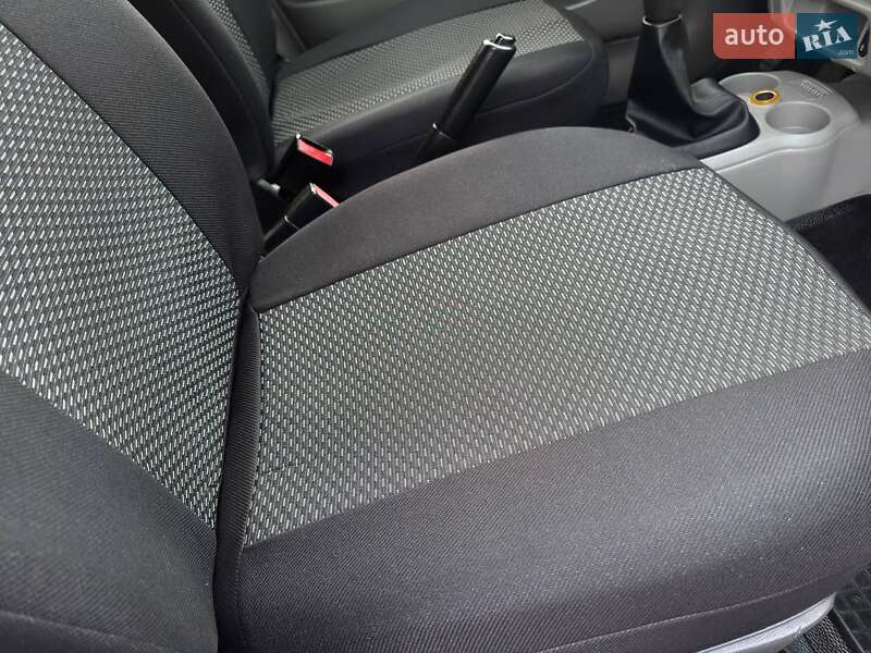 Минивэн Renault Kangoo 2007 в Ахтырке