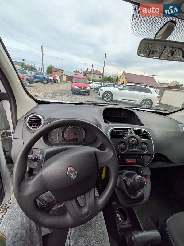 Минивэн Renault Kangoo 2015 в Львове