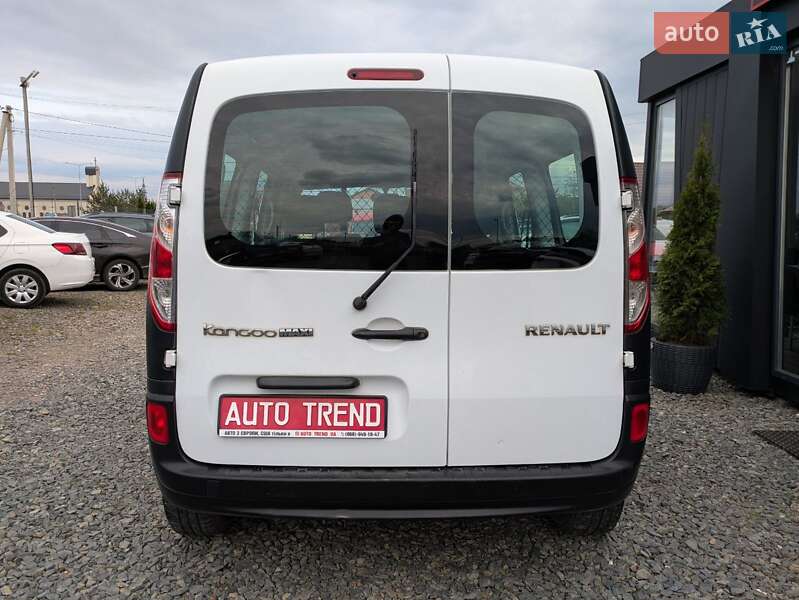 Минивэн Renault Kangoo 2015 в Львове
