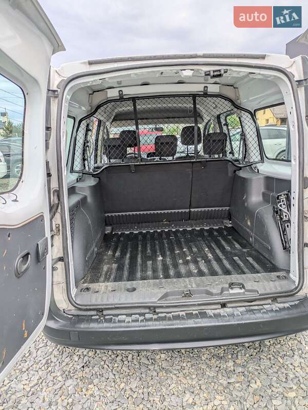 Минивэн Renault Kangoo 2015 в Львове