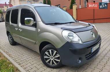 Минивэн Renault Kangoo 2011 в 