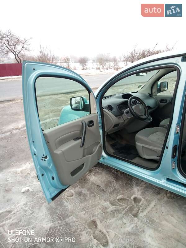 Минивэн Renault Kangoo 2008 в Кременце