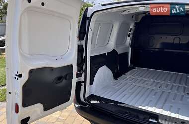 Грузовой фургон Renault Kangoo 2021 в 