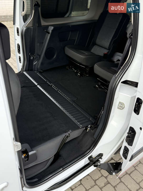 Мінівен Renault Kangoo 2015 в Києві