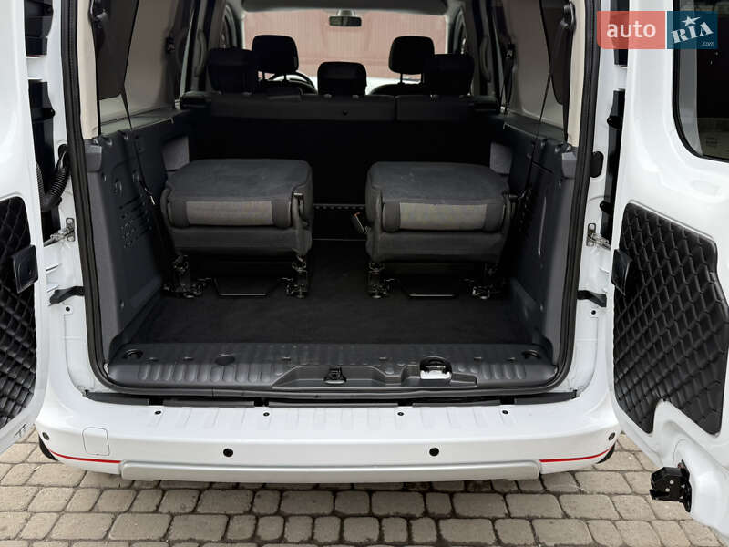 Мінівен Renault Kangoo 2015 в Києві