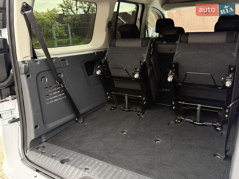 Мінівен Renault Kangoo 2015 в Києві