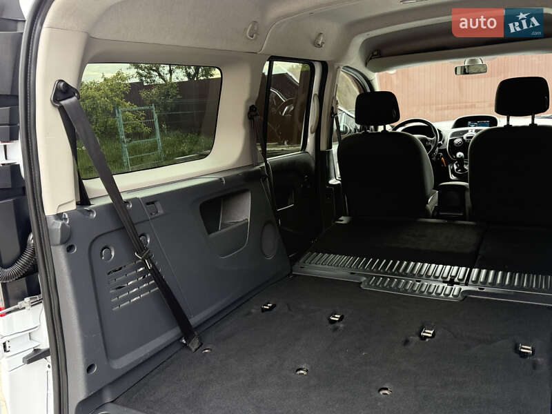 Мінівен Renault Kangoo 2015 в Києві