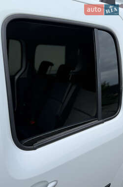 Минивэн Renault Kangoo 2015 в 