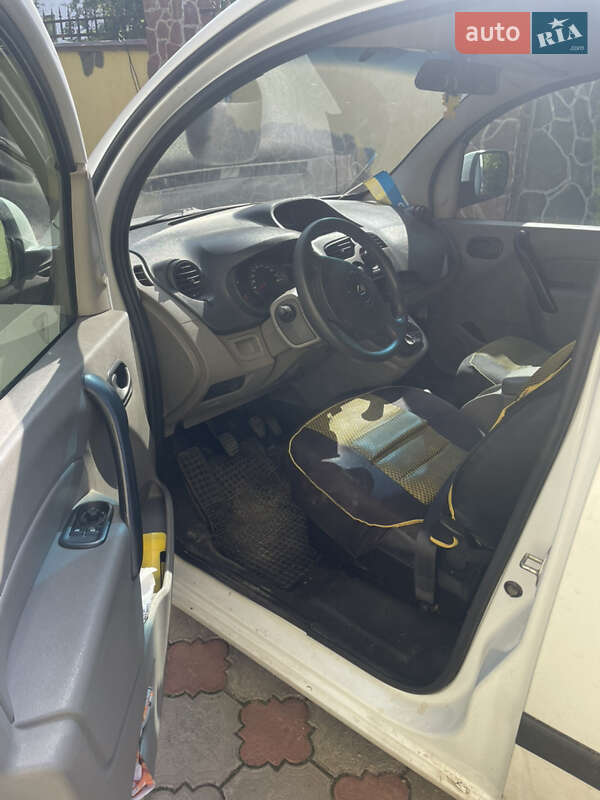 Мінівен Renault Kangoo 2010 в Львові