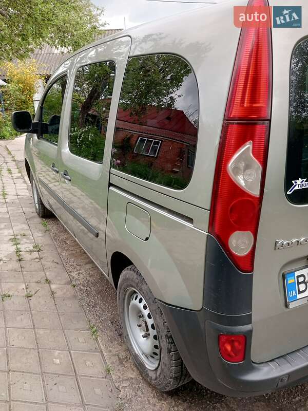 Минивэн Renault Kangoo 2008 в Ахтырке