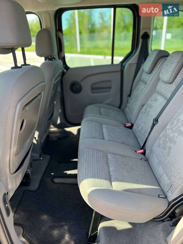 Мінівен Renault Kangoo 2008 в Запоріжжі