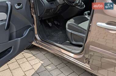Мінівен Renault Kangoo 2012 в 