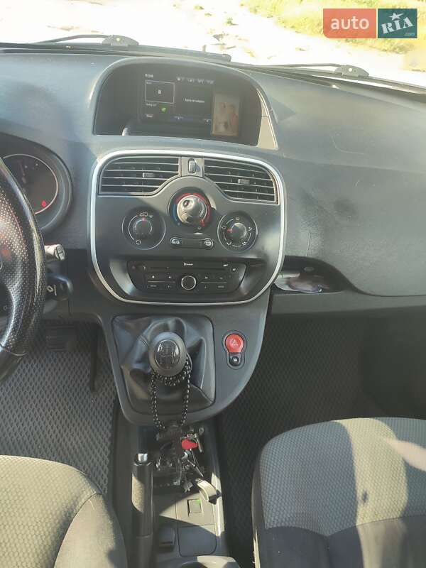 Минивэн Renault Kangoo 2016 в Запорожье