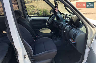 Минивэн Renault Kangoo 2001 в 