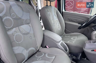 Минивэн Renault Kangoo 2009 в 
