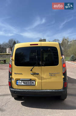Минивэн Renault Kangoo 2015 в 