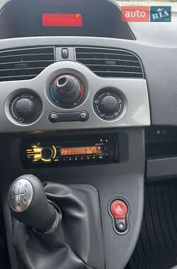 Мінівен Renault Kangoo 2012 в 