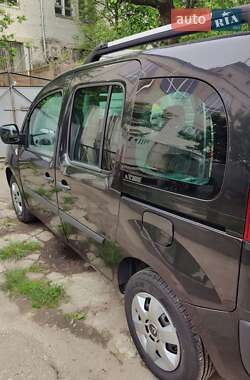 Мінівен Renault Kangoo 2009 в 