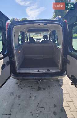 Мінівен Renault Kangoo 2009 в 