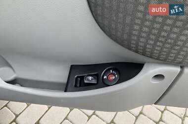 Минивэн Renault Kangoo 2007 в 