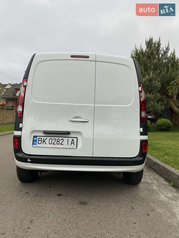 Грузовой фургон Renault Kangoo 2011 в Ровно