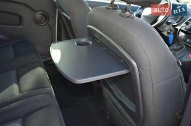 Минивэн Renault Kangoo 2015 в 