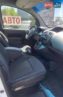 Минивэн Renault Kangoo 2013 в 