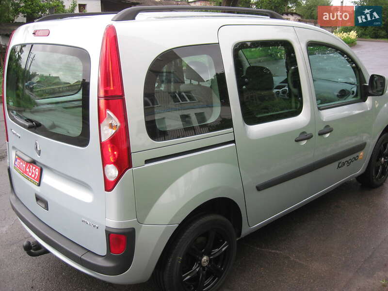 Мінівен Renault Kangoo 2008 в Звенигородці