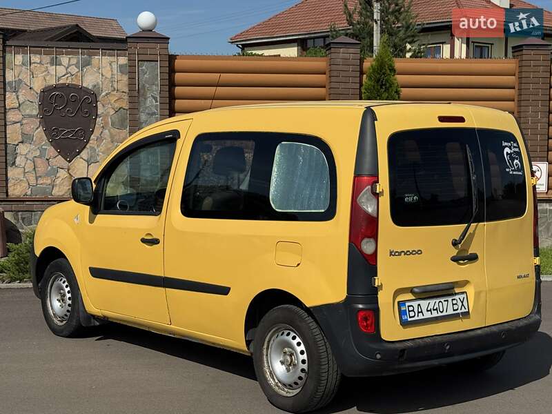Другие грузовики Renault Kangoo 2010 в Киеве