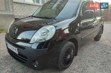 Минивэн Renault Kangoo 2008 в Знаменке