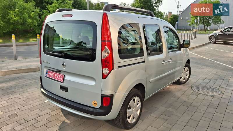 Минивэн Renault Kangoo 2012 в Луцке