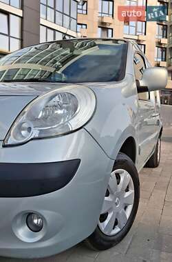 Минивэн Renault Kangoo 2012 в 