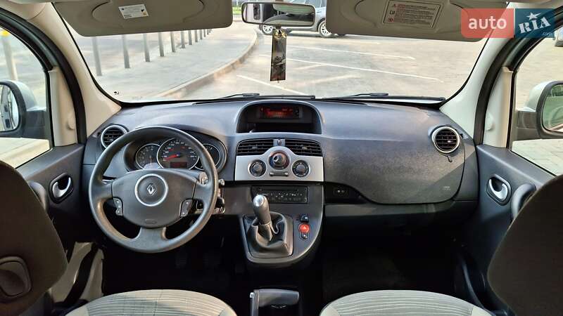 Минивэн Renault Kangoo 2012 в Луцке