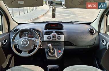 Минивэн Renault Kangoo 2012 в 