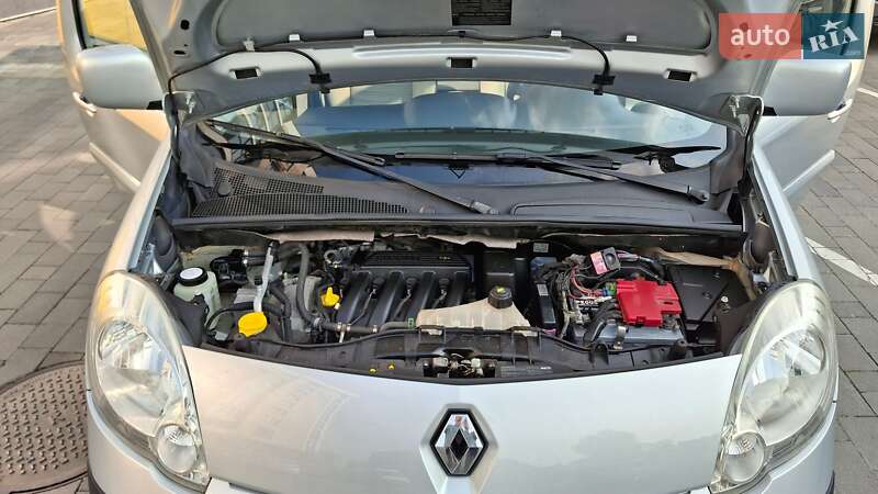 Минивэн Renault Kangoo 2012 в Луцке
