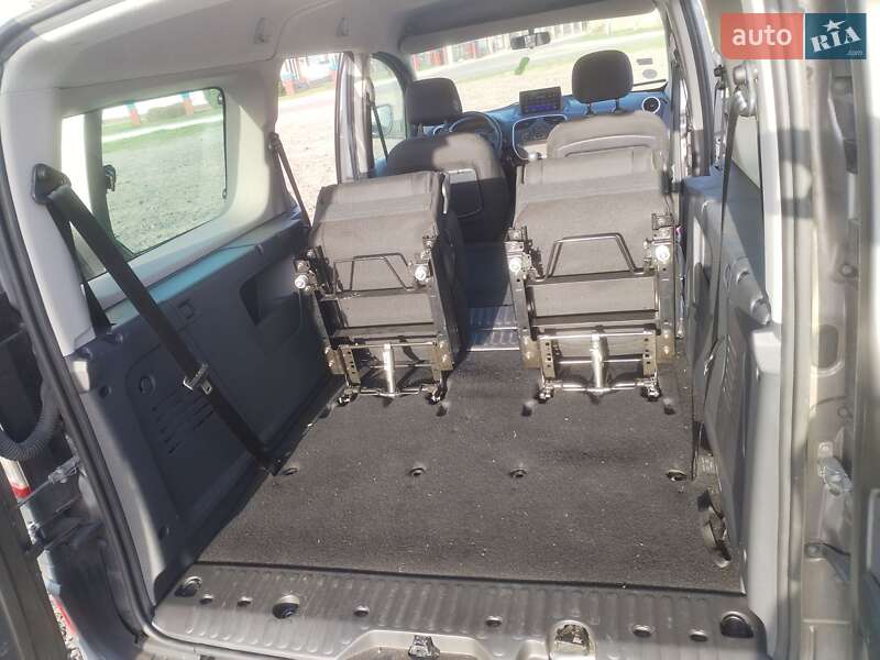 Минивэн Renault Kangoo 2017 в Луцке