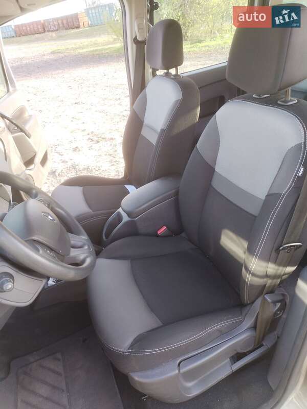 Минивэн Renault Kangoo 2017 в Луцке