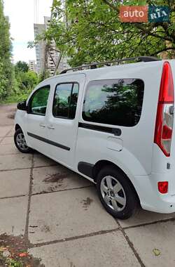 Минивэн Renault Kangoo 2014 в 