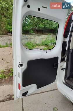 Минивэн Renault Kangoo 2014 в 